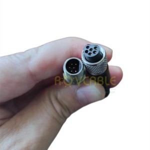 Super Miniature underwater connector